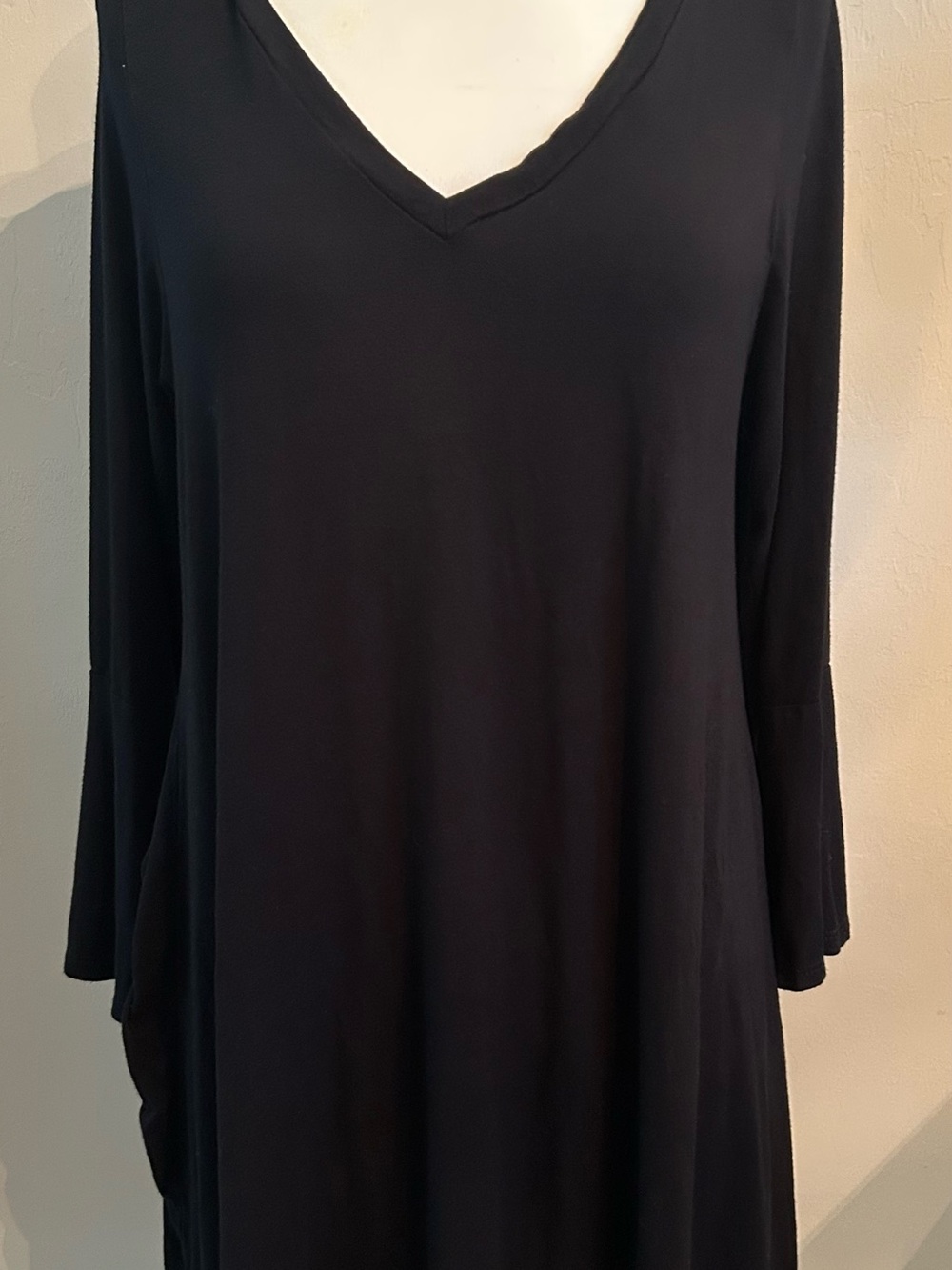Joel Women’s Sz Lg Black Bell Sleeve Asymmetrical Whimsical Dress Top